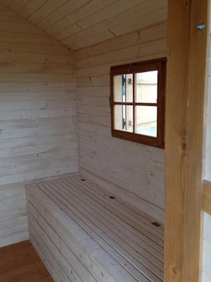 Wnętrze domku do uloterapii